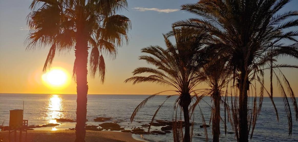 La Luna Blanca Torremolinos Extérieur photo